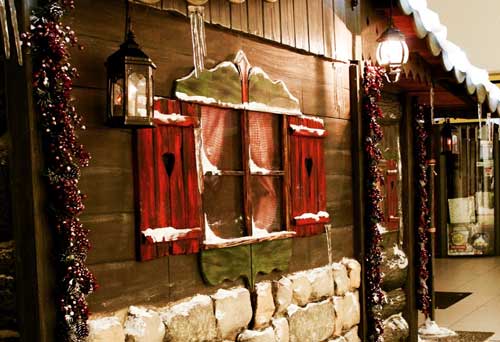 Grotto-Shutters